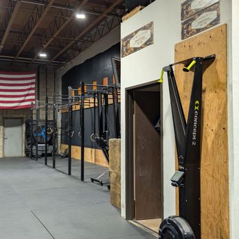 Kindle Fitness - The gym floor - Interval Training Gyms Near Me - Riverside, California