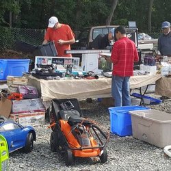 Farmers Market Flea Market