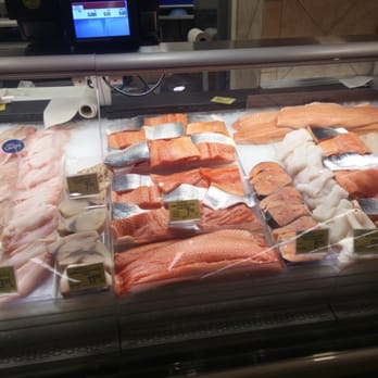 Safeway - Decent looking fish! (?) - Grocery Near Me - Daly City, California Safeway - Decent looking fish! (?) - Grocery Near Me - Daly City, California