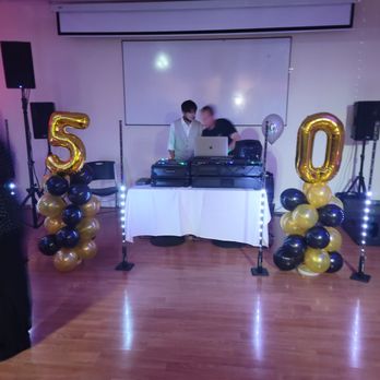 Zahir's Bistro - DJ Aaron rocking it out - Italian Near Me - Milpitas, California Zahir's Bistro - DJ Aaron rocking it out - Italian Near Me - Milpitas, California