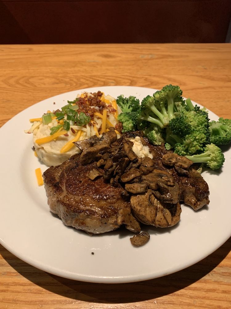 CHILI’S 33 Photos & 47 Reviews 4480 Mobile Hwy, Pensacola, FL