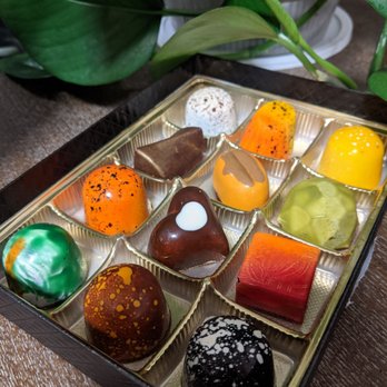 Hot Chocolat - a variety of chocolates in a box - Chocolatiers & Shops Near Me - Seattle, Washington Hot Chocolat - a variety of chocolates in a box - Chocolatiers & Shops Near Me - Seattle, Washington