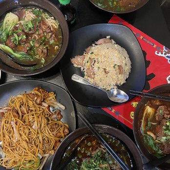 Noodlehead - E1. Mongolian Beef Chow Mein D1. Beef Brisket Noodle beef E4. Beef Chow Mein/Fried Rice / - Asian Fusion Near Me - Las Vegas, Nevada