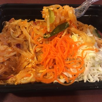MaDee Thai Kitchen - Thai Near Me - Costa Mesa, California MaDee Thai Kitchen - Thai Near Me - Costa Mesa, California