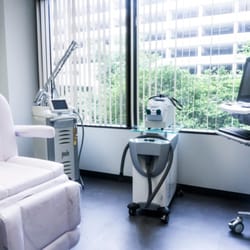 Clinique Dallas - Laser Treatment Room