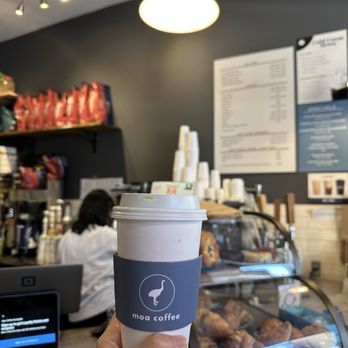 Moa Coffee - Woodside - Hot Lavender Matcha with Macadamia Milk - Coffee & Tea Near Me - Woodside, New York