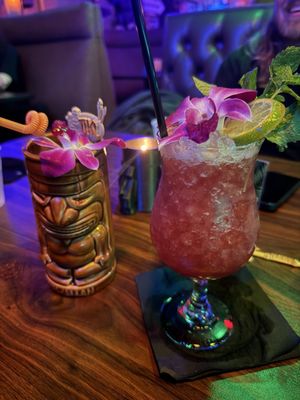 4 Kahunas by null 4 Kahunas by null