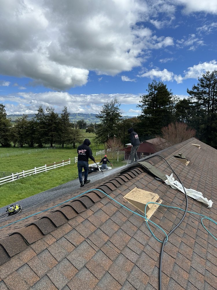 Slide of Mistah Seamless Gutters