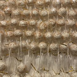 Wendy-Lee’s Cakes And Catering