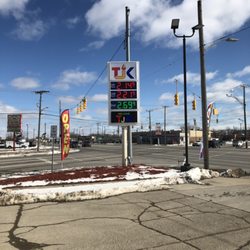 TJK Gas Station - 13mile and groesback hwy