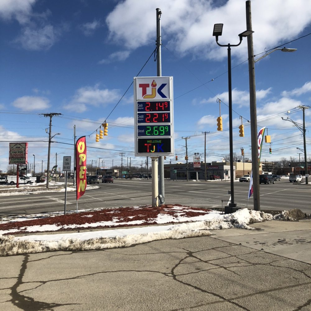 TJK GAS STATION Updated October 2024 30991 Groesback Hwy, Roseville