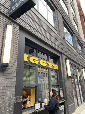 Iggy's Eggies by null