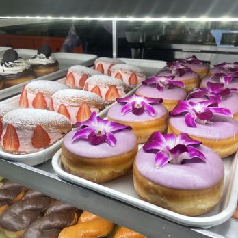 Rainbow Donuts - Donuts Near Me - Cerritos, California