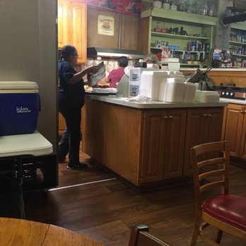 Carriss's Grocery - American Near Me - Shelbyville, Kentucky