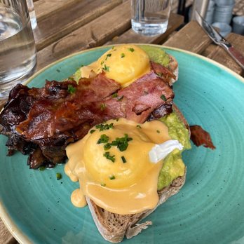 Zenith - Brunch & Cocktails - Egg's Benedict - Breakfast & Brunch Near Me - Porto, 13 Zenith - Brunch & Cocktails - Egg's Benedict - Breakfast & Brunch Near Me - Porto, 13