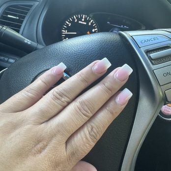 La Belle Nail Lounge - Ombré Nails - Waxing Near Me - Santa Rosa, California La Belle Nail Lounge - Ombré Nails - Waxing Near Me - Santa Rosa, California