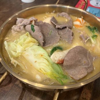 Mala Town - Set with Sour Spicy Golden soup 酸辣金汤套餐 (Medium Spicy) - Hot Pot Near Me - Las Vegas, Nevada Mala Town - Set with Sour Spicy Golden soup 酸辣金汤套餐 (Medium Spicy) - Hot Pot Near Me - Las Vegas, Nevada