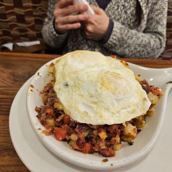Brunch Cafe-Niles - Bacocado Skillet - Breakfast & Brunch Near Me - Niles, Illinois