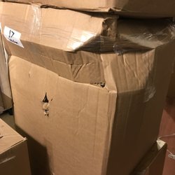 Déménagement Transatlas - many boxes looked like this after the move