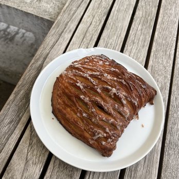 Bonanza - Apple Pastry - Coffee Roasteries Near Me - Berlin, BE Bonanza - Apple Pastry - Coffee Roasteries Near Me - Berlin, BE