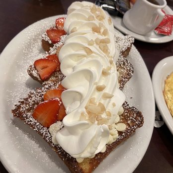 Eggs 'n Things - The French toast!!! - Breakfast & Brunch Near Me - Honolulu, Hawaii Eggs 'n Things - The French toast!!! - Breakfast & Brunch Near Me - Honolulu, Hawaii