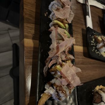 Kan Sushi - Sushi Bars Near Me - Honolulu, Hawaii Kan Sushi - Sushi Bars Near Me - Honolulu, Hawaii