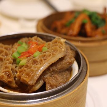 Yue Restaurant - Seafood Near Me - Richmond, British Columbia