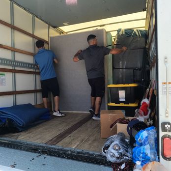 Extra Mile Movers - Movers Near Me