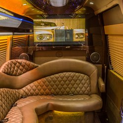 Twin Forks Limousine