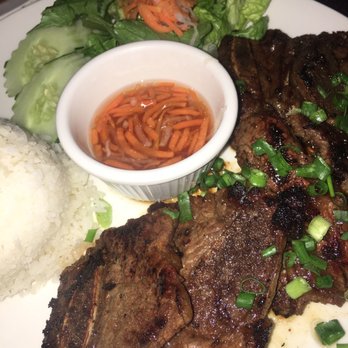 Ocean Pho - short rib plate - Vietnamese Near Me - Honolulu, Hawaii Ocean Pho - short rib plate - Vietnamese Near Me - Honolulu, Hawaii