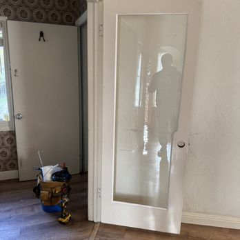 Glass Smith - Glass replacement ( special shape) - Glass & Mirrors Near Me - Richmond, California Glass Smith - Glass replacement ( special shape) - Glass & Mirrors Near Me - Richmond, California