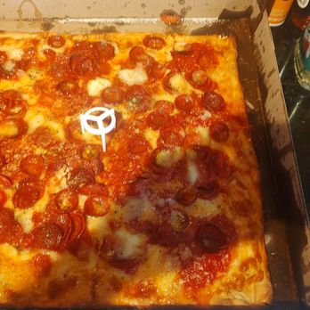 Brooklyn Square Pizza - Honeymoon Pizza I don't remember swimming in grease on my honeymoon, tried recutting it ugh what a disaster. - Pizza Near Me - Toms River, New Jersey