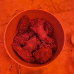 The Standard Plaza - Chicken wings
