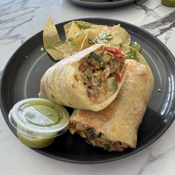 SaMo’s Oaxaca - El Clasico Breakfast Burrito - Mexican Near Me - Santa Monica, California