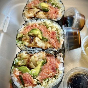 KimBob-Rex - Spicy Lobster (cut in 1/3, normally cut in 1/2) - Sushi Bars Near Me - Glendale, California KimBob-Rex - Spicy Lobster (cut in 1/3, normally cut in 1/2) - Sushi Bars Near Me - Glendale, California