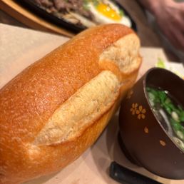 Banh Mi Banh Mi