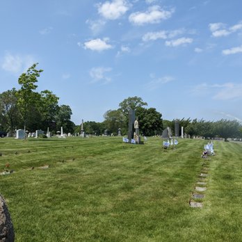 Mount Wollaston Cemetery - Mount Wollaston Cemetery, Quincy - Funeral Services & Cemeteries Near Me - Quincy, Massachusetts Mount Wollaston Cemetery - Mount Wollaston Cemetery, Quincy - Funeral Services & Cemeteries Near Me - Quincy, Massachusetts