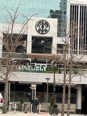 Gold's Gym