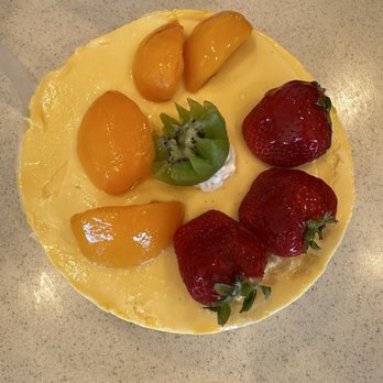 Sheng Kee Bakery - Mango Mouse cake - Bakeries Near Me - Union City, California