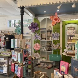 Fleurty Girl Store