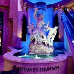 Neptune's Fountain Neptune's Fountain