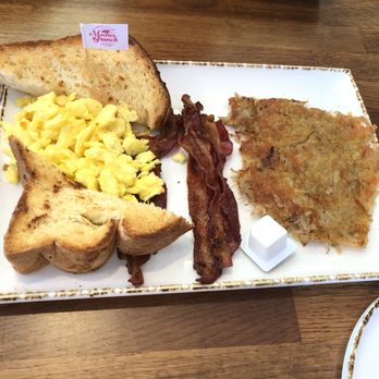 Madres Brunch - 2 egg combo - Coffee & Tea Near Me - Rancho Cucamonga, California
