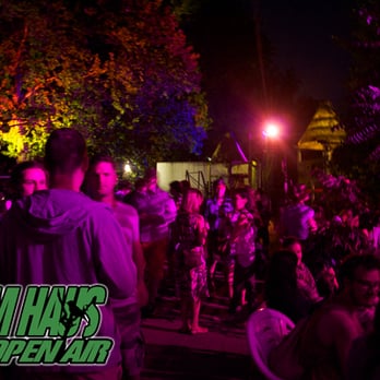 Baum Haus Comedy Open Air - Comedy Clubs Near Me - Berlin, BE Baum Haus Comedy Open Air - Comedy Clubs Near Me - Berlin, BE