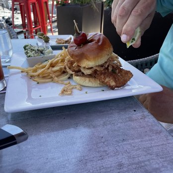 Square Grouper - Islamorada - Fried Grouper Sandwich - Seafood Near Me - Islamorada, Florida