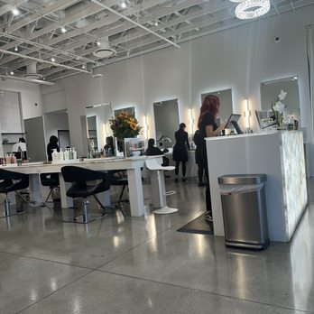 Scalp Bar - Blow Dry/Out Services Near Me - Las Vegas, Nevada Scalp Bar - Blow Dry/Out Services Near Me - Las Vegas, Nevada