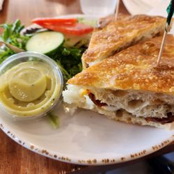 La Farm Bakery - Mediterranean on focicca