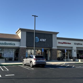 1. AT&T Store