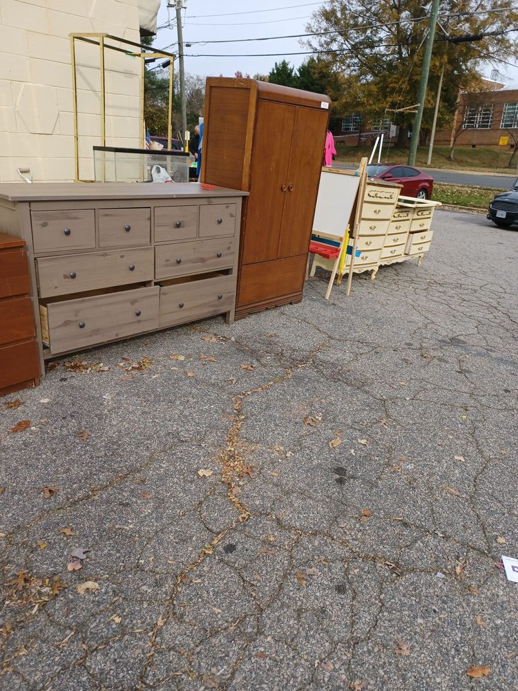 CLOCK TOWER THRIFT SHOP Updated September 2024 15 Photos & 84