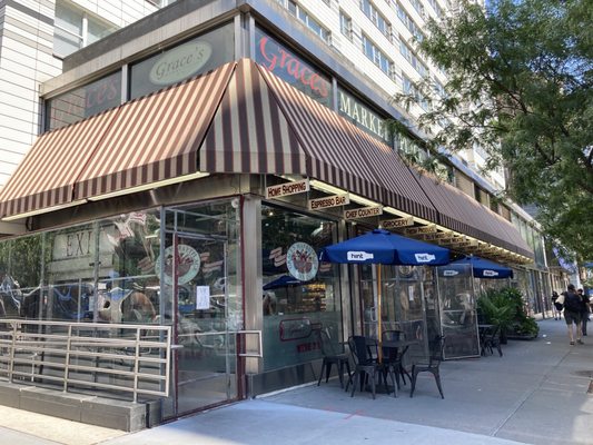 Grace's Marketplace by null