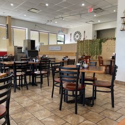 Golden Oak Pancake House